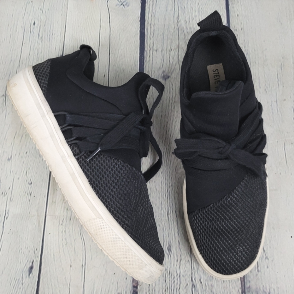 STEVE MADDEN | Lancer lace-up sneakers